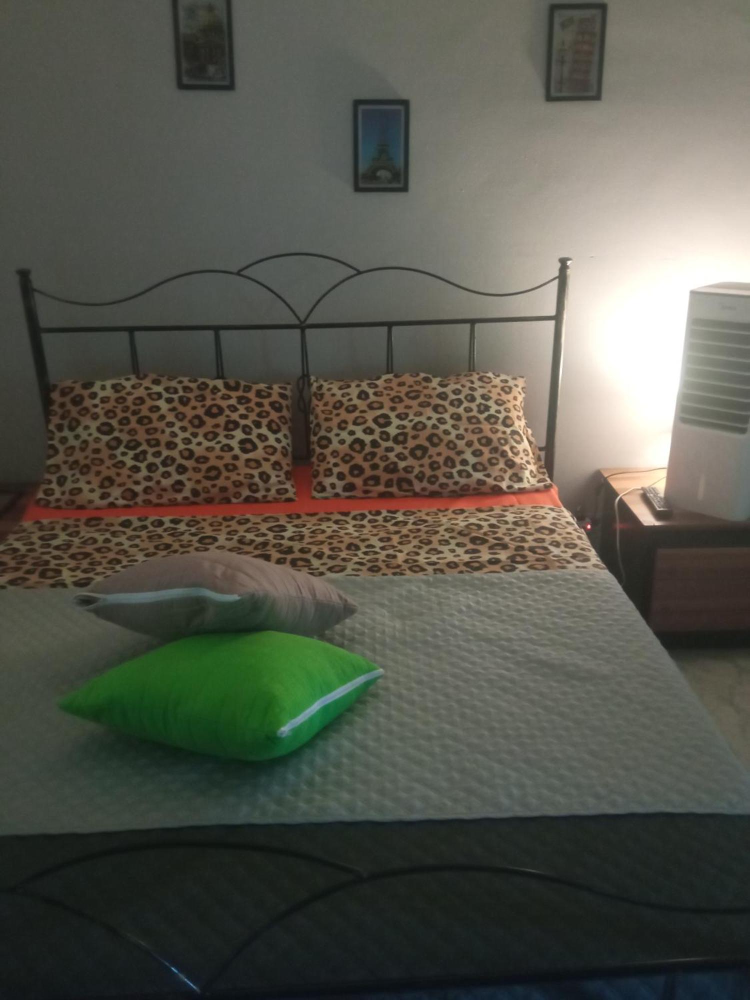 B&B Cleopatra Скалеа Стая снимка
